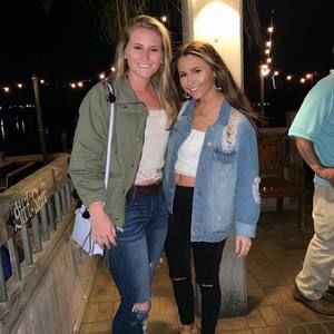 Meet your Posher, Kenzie